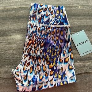 NWT Fleo True High Short